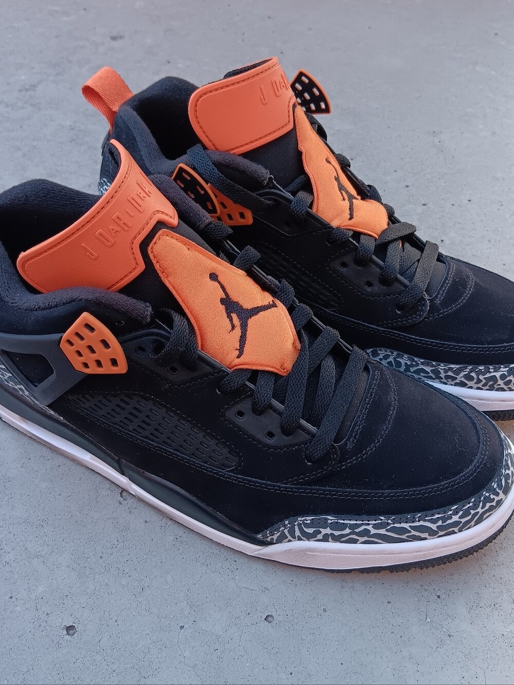 NIKE AIR JORDAN  Spizike Low Black  'Halloween'  FQ1759-008 Sneakers Mens SZ 11